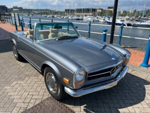 Immagine 26/39 di Mercedes-Benz 280 SL (1971)