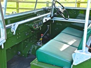 Image 11/13 of Land Rover 80 (1953)