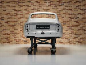 Bild 8/15 von Aston Martin DB 6 (1967)