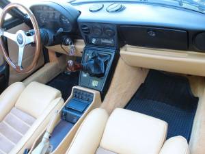 Bild 9/14 von Alfa Romeo 2.0 Spider (1991)