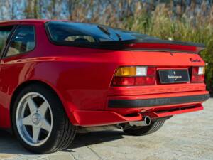 Image 32/50 de Porsche 944 Turbo S (1988)