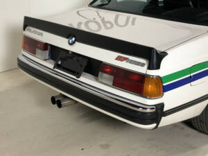 Image 16/33 of BMW 635 CSi (1981)