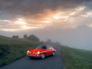 Image 12/63 of Porsche 911 R (1967)