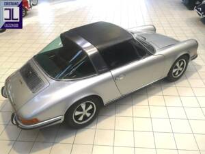 Bild 6/50 von Porsche 911 2.2 E (1971)