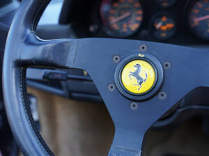 Image 16/50 of Ferrari 328 GTS (1989)