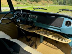 Imagen 11/15 de Volkswagen T2a pickup (1968)