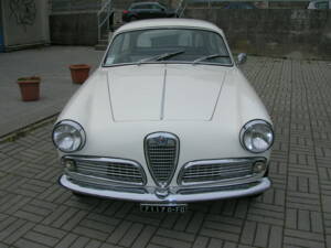 Image 26/28 of Alfa Romeo Giulietta Sprint Veloce (1962)