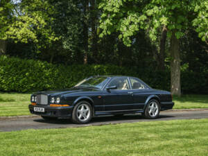 Image 24/50 de Bentley Continental T (1997)