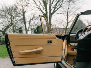 Bild 31/50 von Maserati 3500 GTI Spyder Vignale (1963)
