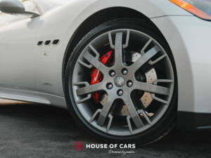 Image 16/50 of Maserati GranTurismo Sport (2014)