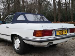 Bild 8/33 von Mercedes-Benz 280 SL (1985)