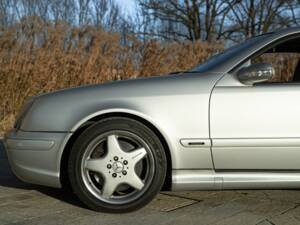 Bild 15/50 von Mercedes-Benz CLK 55 AMG (2000)