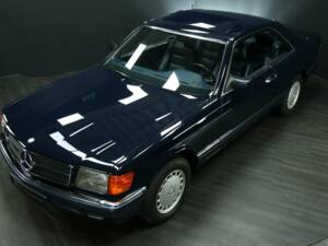 Image 37/63 de Mercedes-Benz 420 SEC (1990)