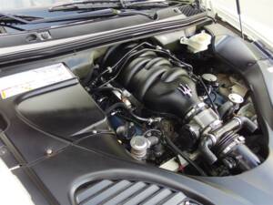 Immagine 85/100 di Maserati Quattroporte 4.2 (2007)
