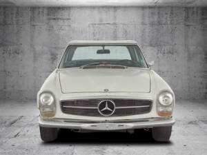 Image 2/35 of Mercedes-Benz 280 SL (1968)