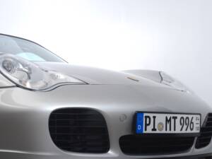 Image 5/20 de Porsche 911 Turbo S (2004)