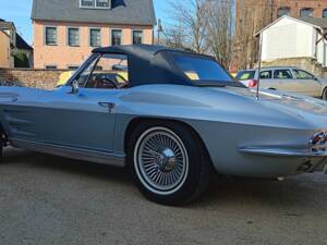 Image 15/33 of Chevrolet Corvette Sting Ray Convertible (1963)