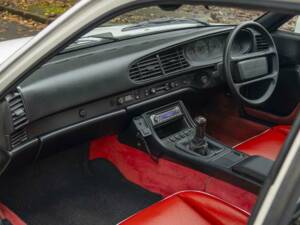 Bild 8/41 von Porsche 944 Turbo (1986)