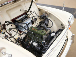 Bild 21/22 von Morris Minor 1000 (1958)