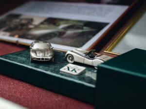 Image 38/43 de Jaguar XK 120 FHC (1952)