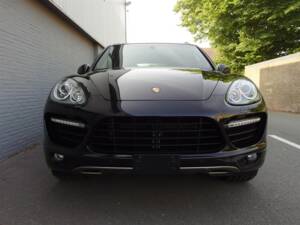 Bild 7/98 von Porsche Cayenne Turbo (2010)
