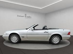 Bild 2/19 von Mercedes-Benz SL 320 (1998)