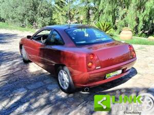 Imagen 3/10 de FIAT Coupé 1.8 16V (1996)