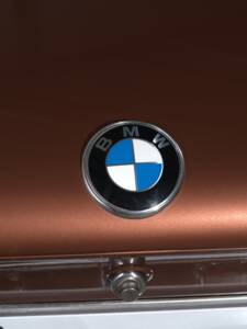 Image 19/41 of BMW 3.0 CS (1975)