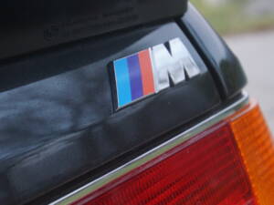 Image 16/20 of BMW M 635 CSi (1986)