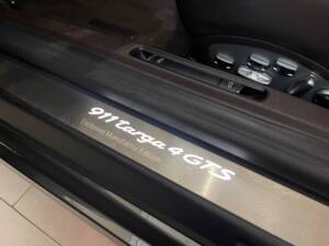 Afbeelding 15/20 van Porsche 911 Targa 4 GTS (2019)
