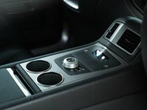 Bild 50/50 von Aston Martin Rapide (2010)