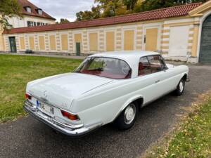 Image 7/75 of Mercedes-Benz 280 SE 3,5 (1971)