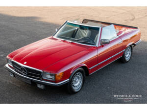 Immagine 2/28 di Mercedes-Benz 500 SL (1984)