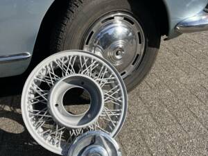 Bild 13/17 von Peugeot 404 Injection (1968)