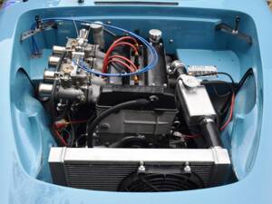 Image 41/44 of Lotus Elan (1965)