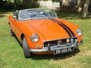 Bild 1/8 von MG MGB Lightweight Rennwagen (1972)