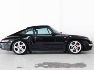 Afbeelding 3/32 van Porsche 911 Carrera 4S (1996)