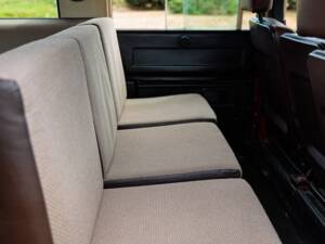 Afbeelding 8/50 van Land Rover Defender 110 (1983)
