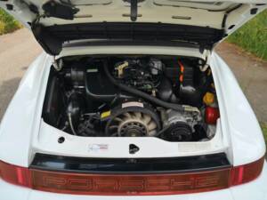 Bild 27/45 von Porsche 911 Carrera 2 (1993)