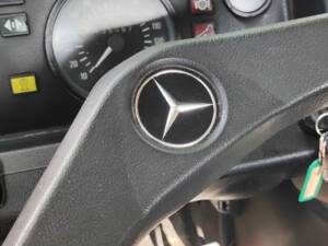 Immagine 5/7 di Mercedes-Benz T1 307 D (1979)