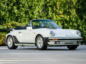 Imagen 1/31 de Porsche 911 Carrera 3.2 (1987)