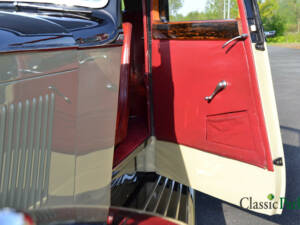 Image 21/50 of Bentley 3 1&#x2F;2 Litre (1937)