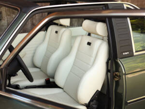 Immagine 8/63 di BMW 323i Baur TC (1979)