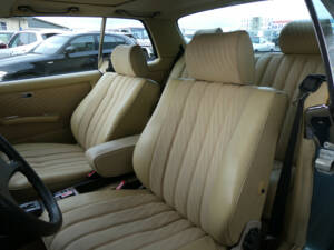 Image 9/24 of Mercedes-Benz 280 CE (1981)