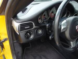 Bild 54/100 von Porsche 911 Turbo (2007)