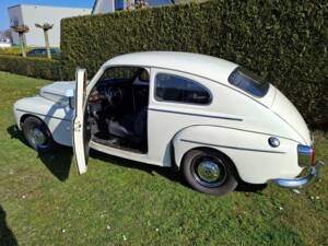 Image 30/41 of Volvo PV 544 Sport (1962)