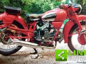 Image 5/10 of Moto Guzzi DUMMY (1957)