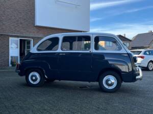 Afbeelding 5/14 van FIAT 600 D Multipla (1963)