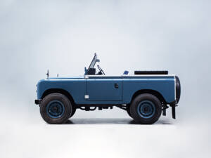 Bild 5/29 von Land Rover 88 (1980)