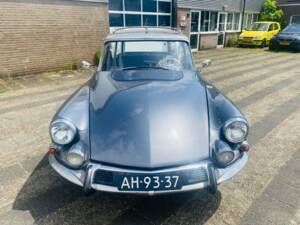 Bild 2/50 von Citroën DS 21 Familiale (1967)